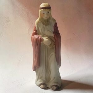 Vtg Nativity Christmas Figurine Wiseman Red Cloak Gift